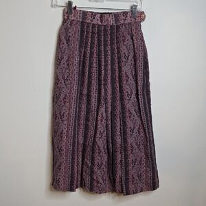 Elegant Pink and Black Patterned Skirt Vintage Wool Geiger, Boho